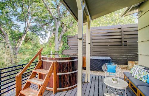 Greater South River City Casa | The Novel Retreat