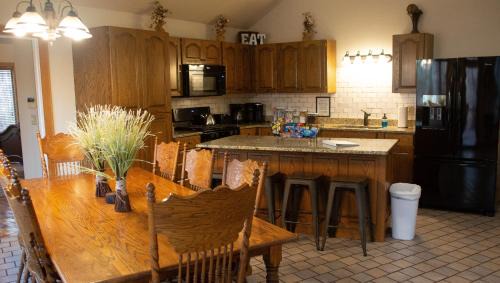 Rising Fawn Casa | The Oakwood house