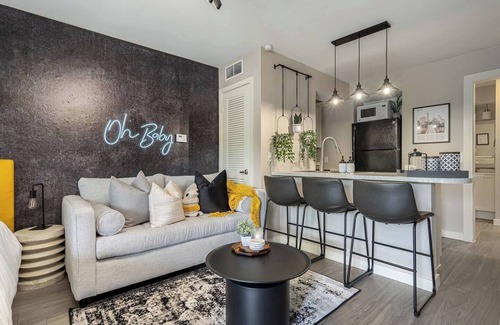 Allandale Apartamento | The Ochre | Stylish Social Studio | Sleeps 5