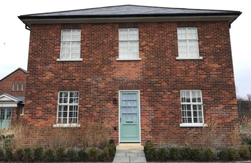 Bicester Casa | The Officers' Mess - The Garden Quarter