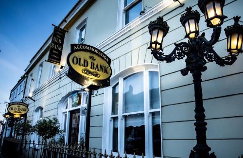 Bruff Casa | The Old Bank Bruff Family Town House