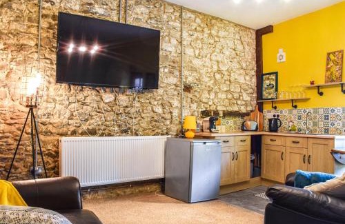 Pentrefelin Casa | The Old Boot Room