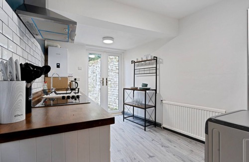 Uttoxeter Casa | The Old Brewery: Central Cottage