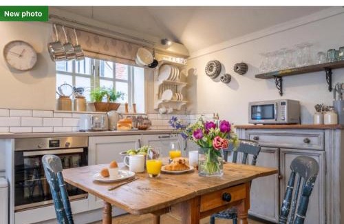 Little Walsingham Casa | The Old Candle Shop