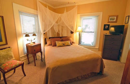 Carrabelle Casa | The Old Carrabelle Hotel