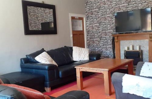 Belle-Isle-en-Terre Casa | The Old Coach House