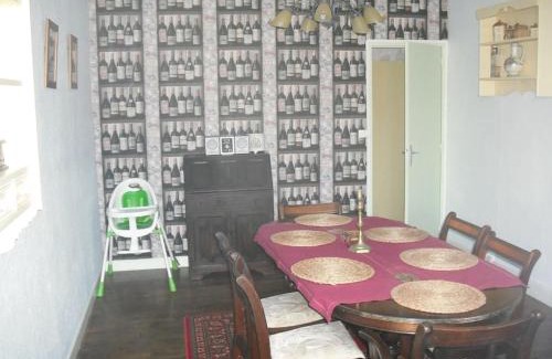 Belle-Isle-en-Terre Casa | The Old Coach House