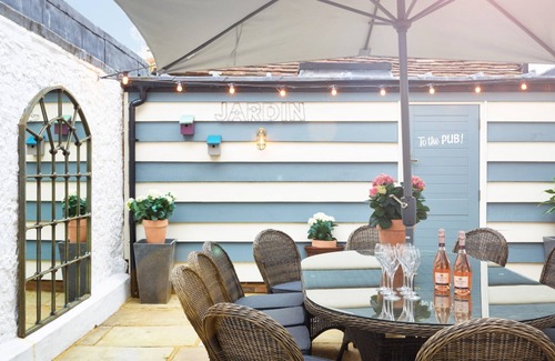 Henley-on-Thames Casa | The Old Coach House - From 500 Per Night