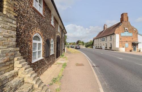 Blythburgh Casa | The Old Custom House