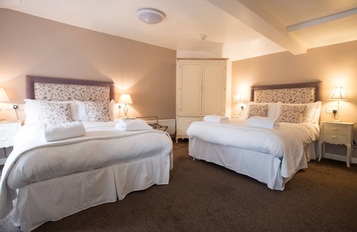 Warwick Cama Y Desayuno | The Old Fourpenny Shop Hotel