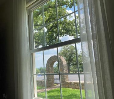 Azle Cama Y Desayuno | The Old Liberty Schoolhouse
