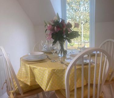 Richmond Casa | The Old Milk House