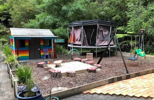 Warburton Casa | The Old Mushroom Farm