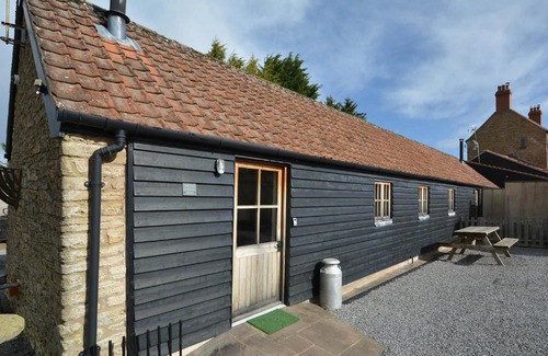 Nunney Casa | The Old Parlour