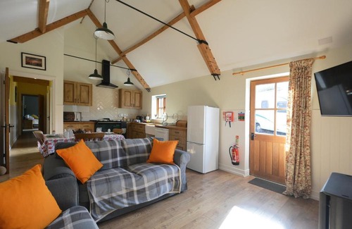 Nunney Casa | The Old Parlour