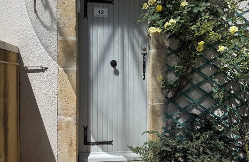 Avallon Apartamento | The old presbytery