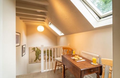 Sibford Gower Apartamento | The Old Reading Room Peaceful Village Retreat Pass the Keys