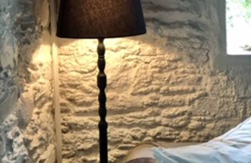 Killurin Cabaña | The Old School House Killurin County Wexford - sleeps 4 guests in 2 bedrooms