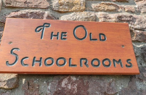 Radstock Casa | The Old Schoolrooms