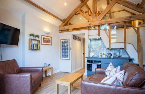 Reynoldston Cabaña | The Old Smithy - 2 Bedroom Cottage - Reynoldston