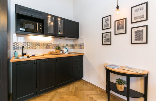 Stare Mesto Apartamento | The Old Town Square & Parizska Apartments
