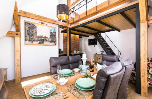 Stare Mesto Apartamento | The Old Town Square & Parizska Apartments