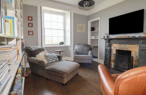 Morvah Cabaña | THE OLD VICARAGE, pet friendly, character holiday cottage in Morvah