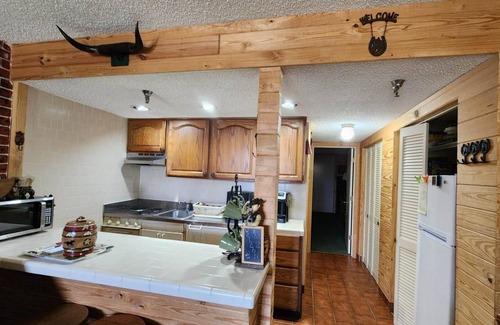 River Ranch Condominio | The Old West Rustic Cabin at River Ranch Resort! 103