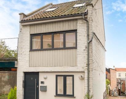 Bristol Apartamento | The Old Wire Factory - 2 bed, Close to city centre, Fast wifi, comfortable home from home