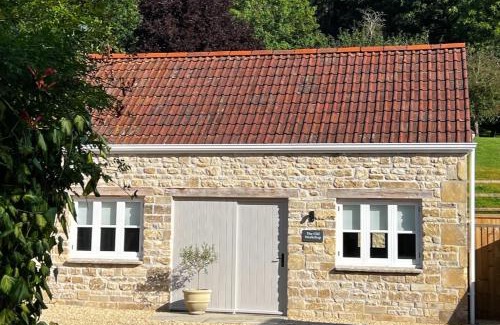 Monkton Combe Casa | The Old Workshop, Monkton Combe - Elegant Cotswolds Retreat near Bath