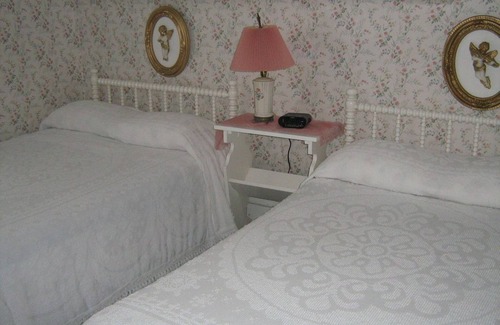 Sandy Cove Cama Y Desayuno | The Olde Village Inn