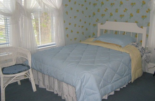 Sandy Cove Cama Y Desayuno | The Olde Village Inn