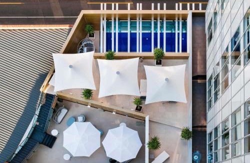 South Yarra Hotel | The Olsen Melbourne Art Series