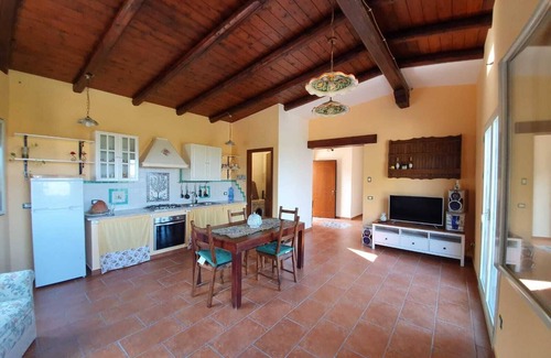 Caccamo Casa | "L'OPUNTIA SUL LAGO" Entre Palermo y Cefalú