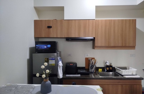 Project 4 Condominio | The Orabella 27F Netflix & Chill