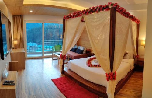 Old Manali Complejo | The Orchard Greens Resort - A Centrally Heated Property