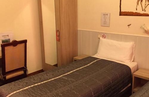 Parentis-en-Born Hotel | The Originals Boutique, Hôtel Lakeside, Biscarrosse , Lac