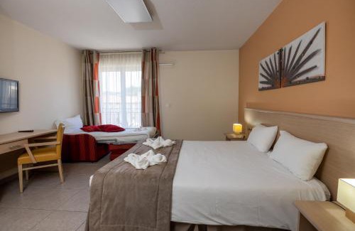 La Destrousse Hotel | The Originals Boutique, Hotel l'Occitan, Aubagne