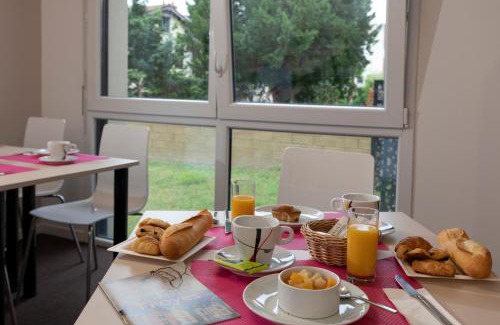 Troyes Apartamento | The Originals Residence, Kosy Appart'hotels Troyes City & Park