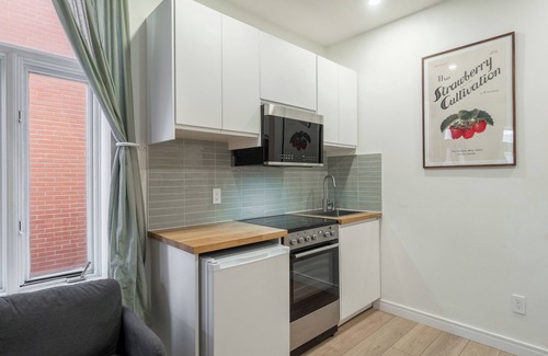 Plateau Mont Royal Apartamento | The Oscar Peterson Studio | AC | TV | Near a Metro