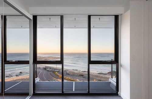 Newcastle Apartamento | The Outlook - 3 bedroom apartment overlooking Newcastle Beach