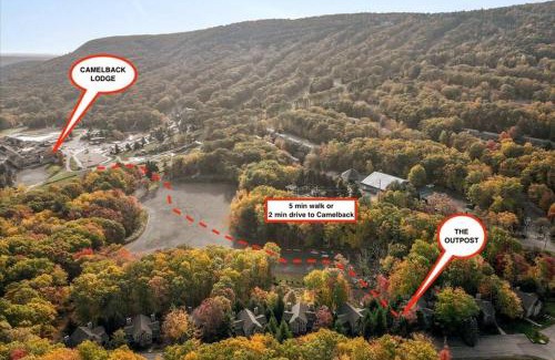 Tannersville Casa | The Outpost Camelback Walk to Ski, Swim, and Fun!