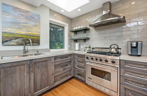 Alta Heights Casa | The Oxbow House - Designer 3BD/2BA Home