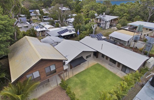 Brisbane Waterfront Casa | The Oyster Barn Beach House Retreat Alojamiento familiar, amplio alojamiento
