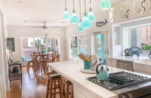 South Padre Island Casa | The Padre Pearl Beach House with Private Pool