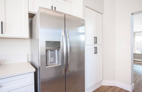 North Las Vegas Casa | The Pagentry | Modern Home with a King Bed