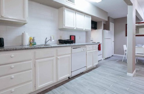 MacGregor Apartamento | The Palm Flats 04! Zoo! Museums! Medical Center!