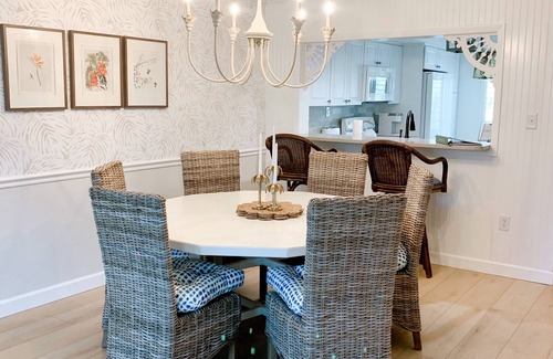 Sanibel Condominio | The Palm Lodge @ Loggerhead Cay 🐚 Beachside Accommodations 🐚 Pool & Pickleball