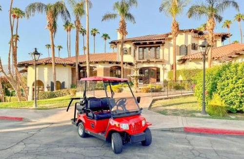 Palm Desert Casa | The Palmer Monterey Country Club Hole 6 Resort Amenities