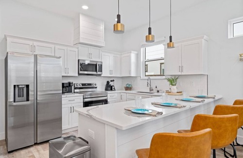El Centro Beach Casa | The Palms at Vincente